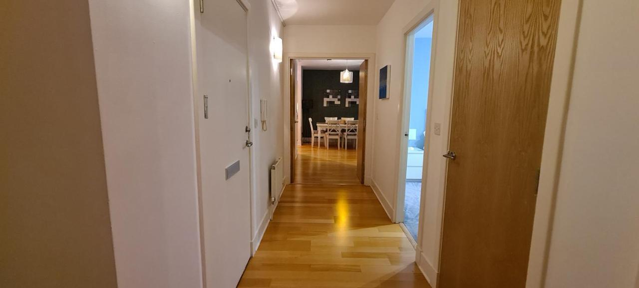 Pass The Keys Spacious 3Beds Flat Near City Centre - Free Parking Единбург Екстер'єр фото